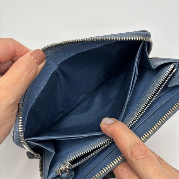 MCM Klara Leather Zip Wallet - Picture 10 of 12